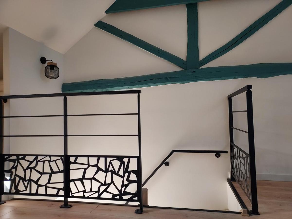 En Pleine Campagne, Proche Du Mans - Chambre D'Hotes Fille Bagian luar foto